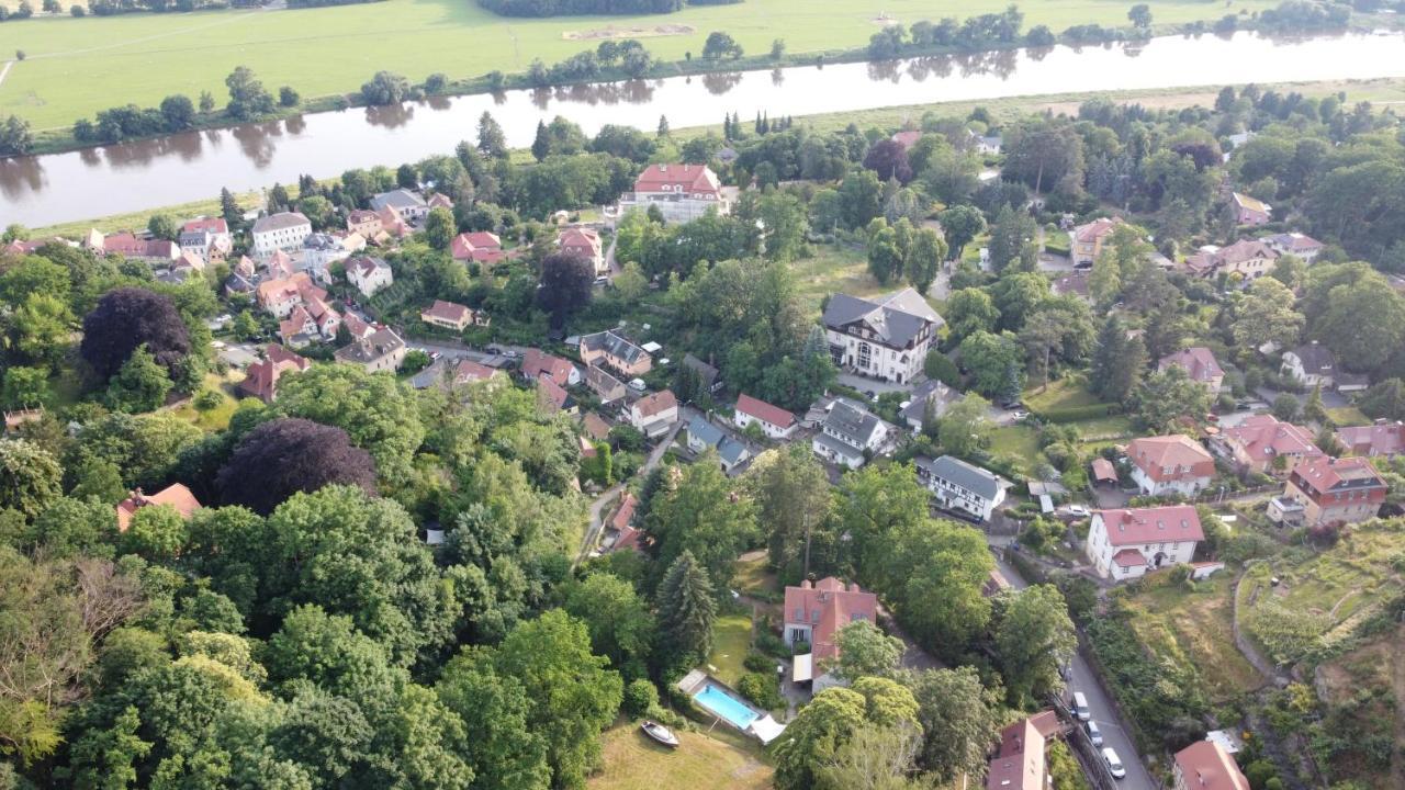 Villa Im Park Wachwitzgrund ドレスデン エクステリア 写真